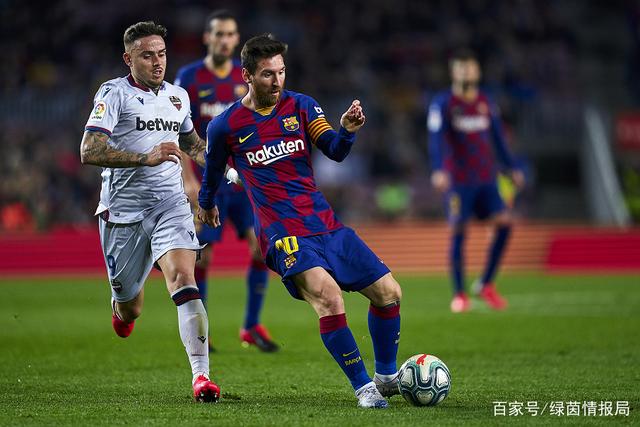 佛得角足协只10人，世界杯参赛还找FIFA借差旅费，中国足球脸红吗？